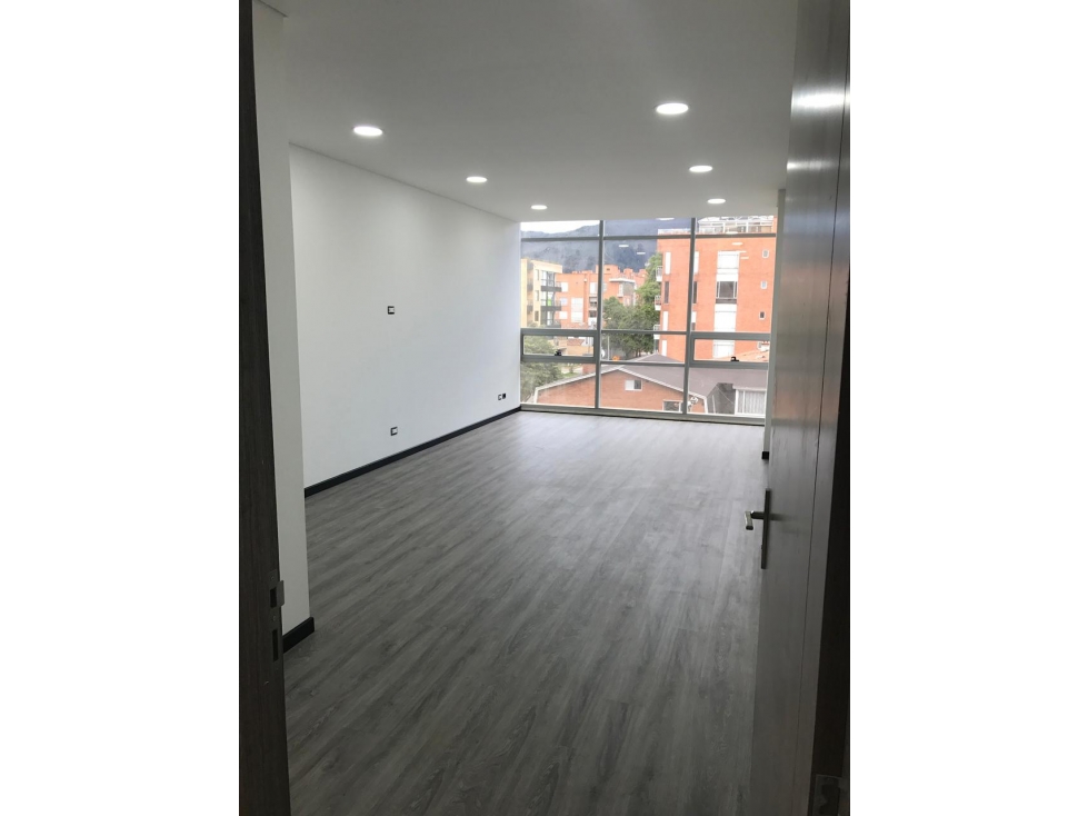 Consultorio en Venta en La Calleja, Bogotá — foto 4