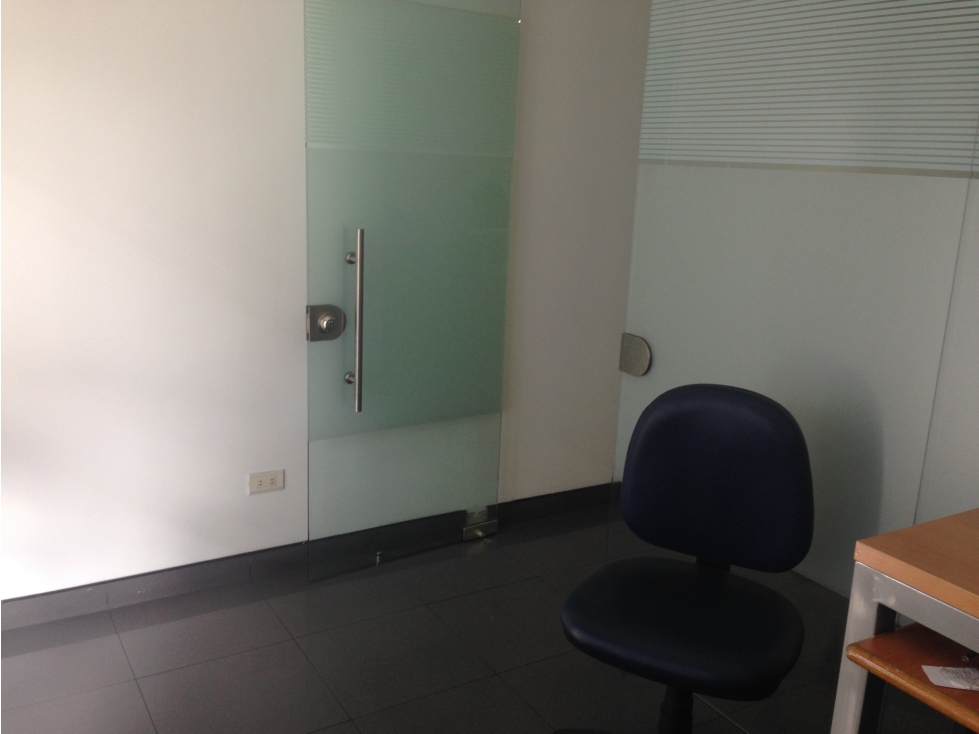Consultorio rentando en venta en Antiguo Country, Bogotá — foto 5