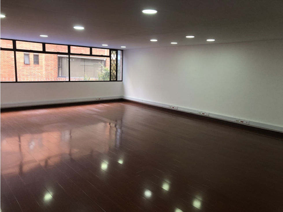 Oficina en Arriendo en El Chicó, Bogotá — foto 4