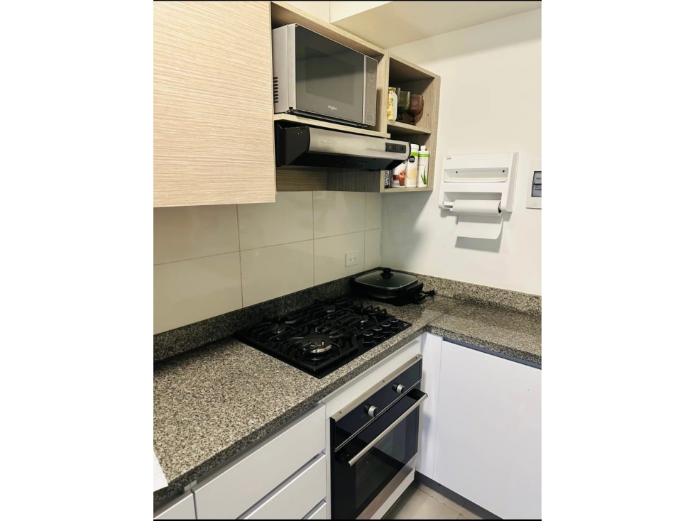 EN VENTA HERMOSO APARTAMENTO EN NORTH POINT — foto 3