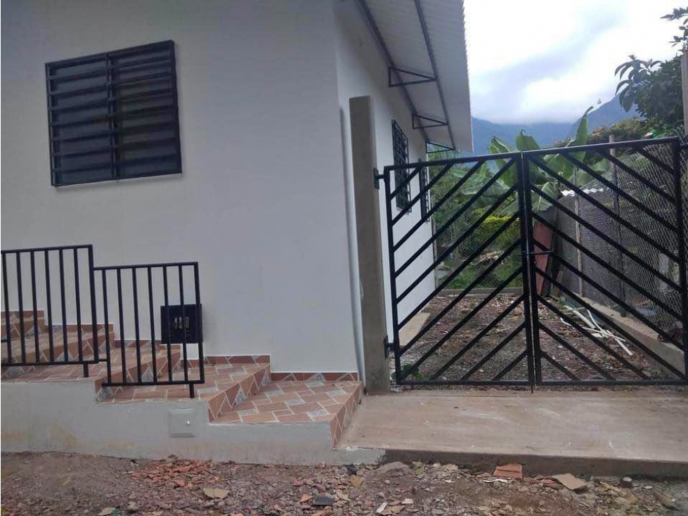 Se vende casa en Restrepo caney alto - 2