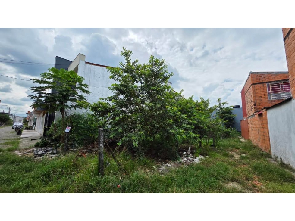 Se vende lote en acacias barrio araguaney - 1