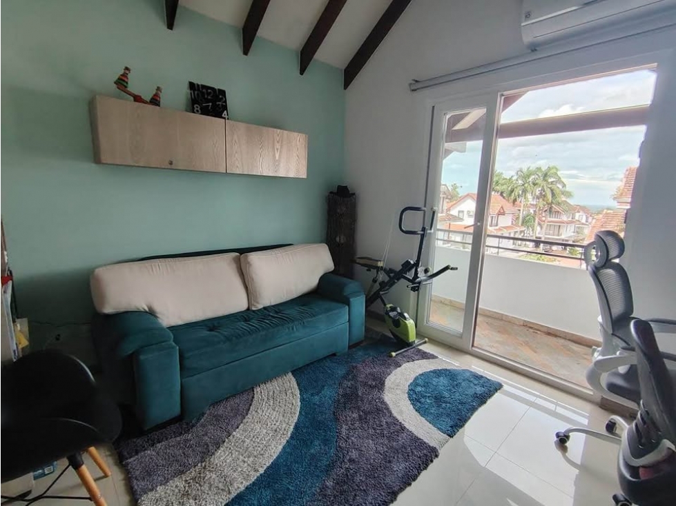 Se vende casa en Montearroyo barrio el buque