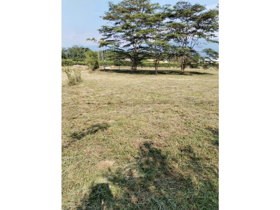 Se vende lote en Restrepo condominio estancia de Marantha - 2