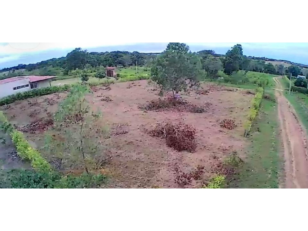 Se vende lote en condominio sol del llano puerto López - 3
