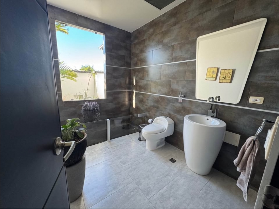 Se vende casa quinta la Llanerita condominio el tesoro lote 5000 mts — foto 6