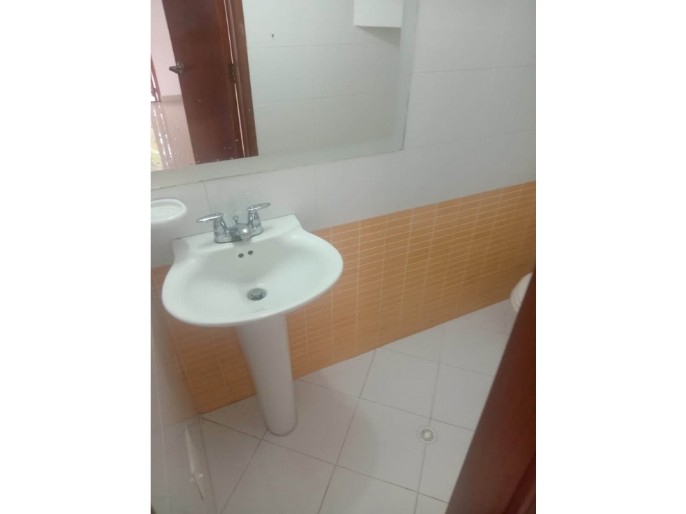 Se vende casa en Conjunto cerrado Guaduales en el buque — foto 4