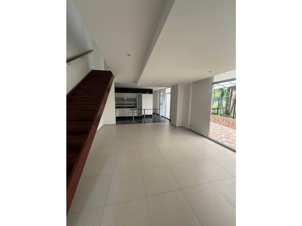 Se vende apartamento en el buque conjunto Padania 40 — foto 3