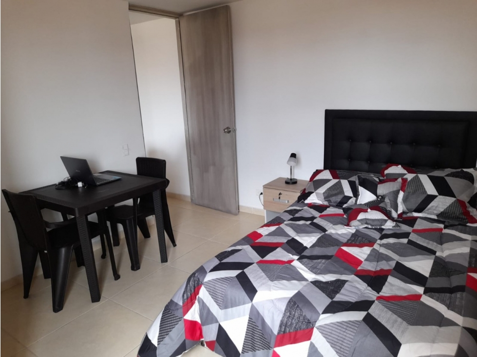 Apartamento en La América, barrio El Danubio