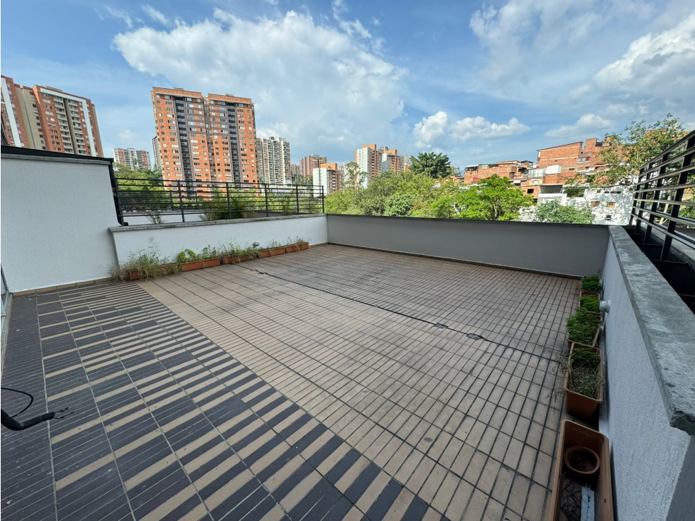Apartaestudio en Medellín, Loma de Los Bernal, cerca al Euro — foto 2