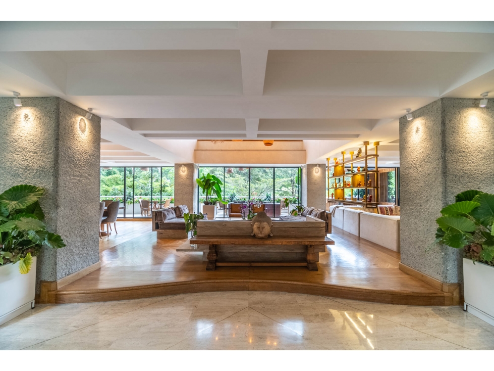 Apartamento dúplex ubicado en El Poblado, sector El Campestre — foto 3