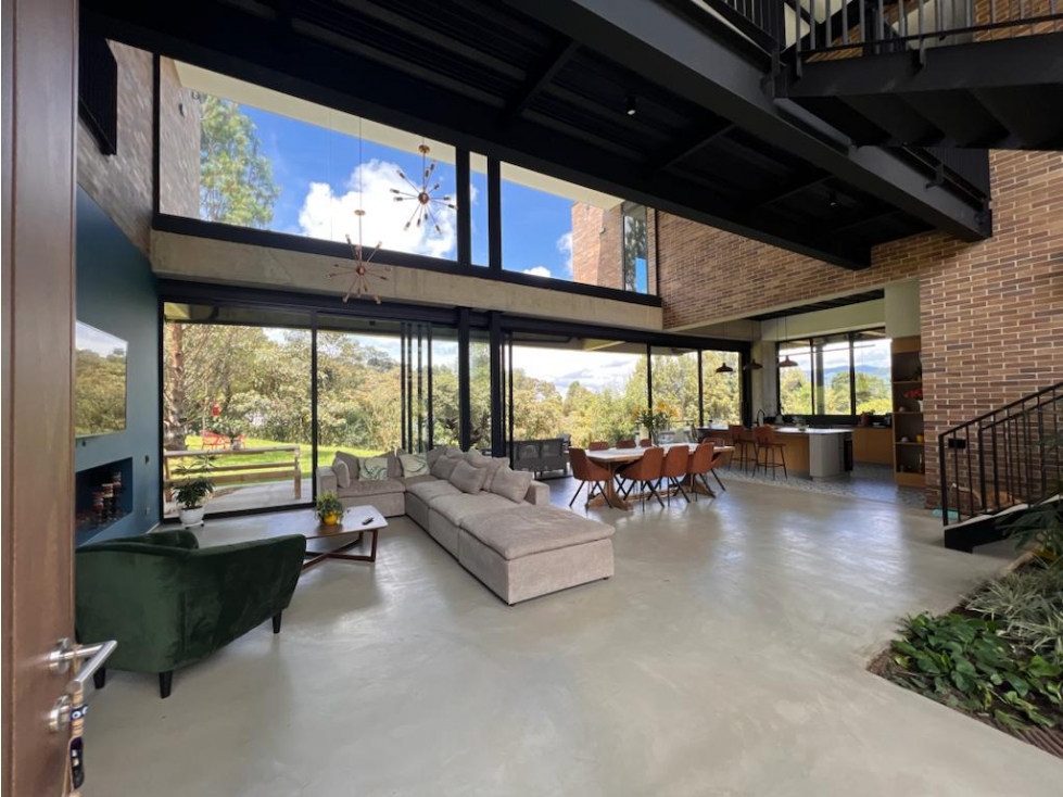 Casa tipo Loft en Envigado, vereda El Peñasco