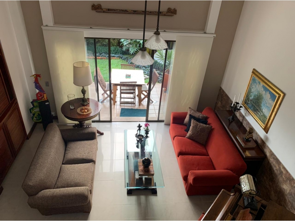 Venta de casa en El Poblado, sector Los Balsos