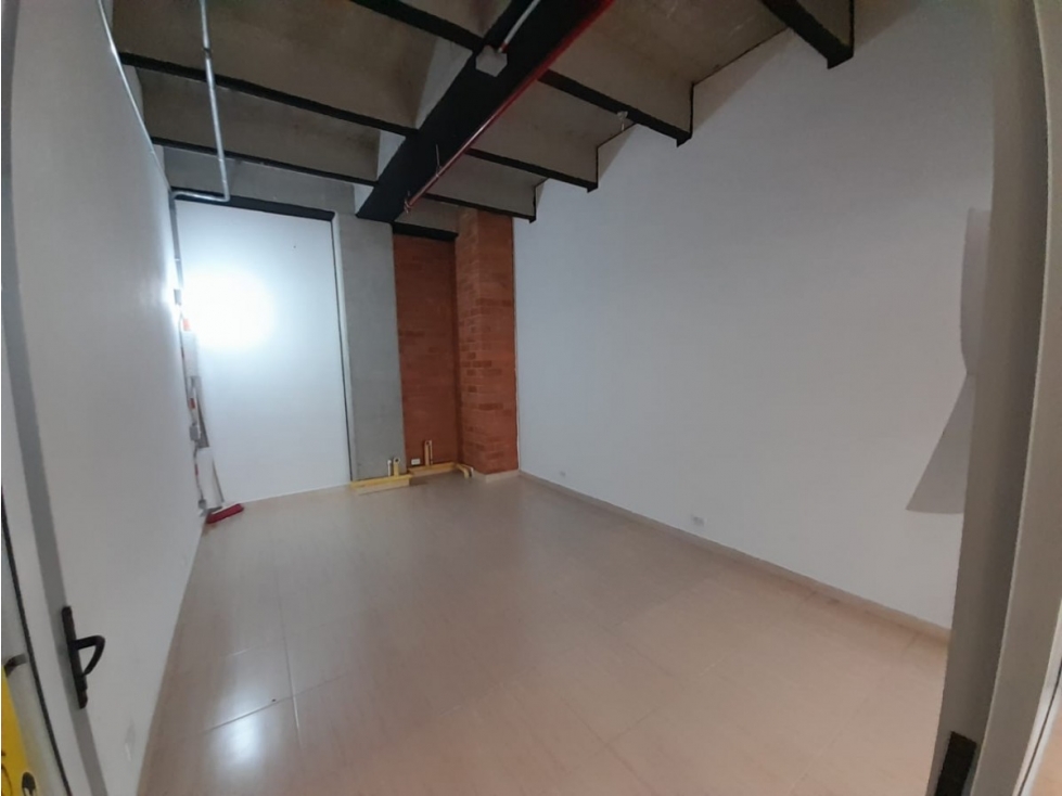 Local comercial en Ayacucho, Mall Boulevar 49 cerca al Tranvía — foto 5