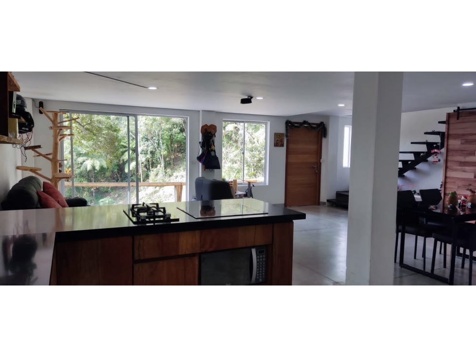 Casa bifamiliar ubicada en Envigado, sector La Catedral — foto 5