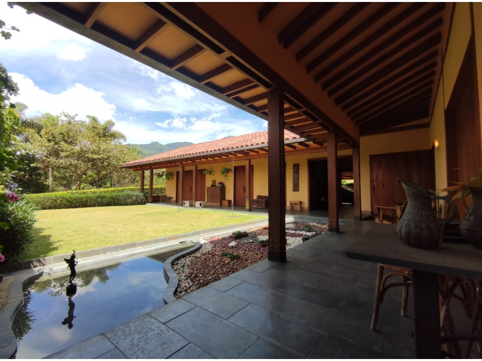 Casa en La Estrella, sector La Aldea