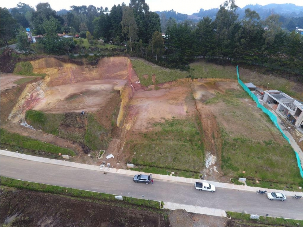 Hermoso lote en Altopiano, Las Palmas, Envigado — foto 2