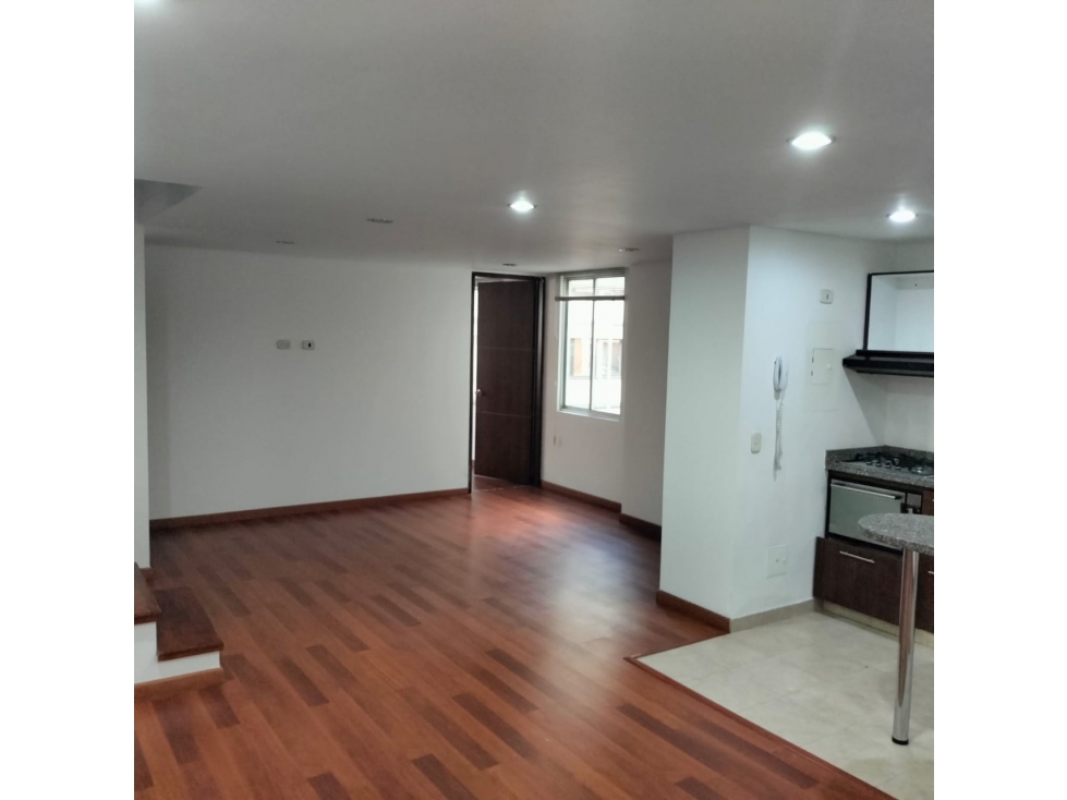 DUPLEX EN VENTA EN CHAPINERO, BOGOTA — foto 3