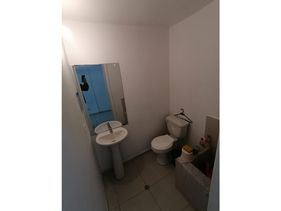 LOCAL EN ARRIENDO UNILAGO, BOGOTA — foto 4