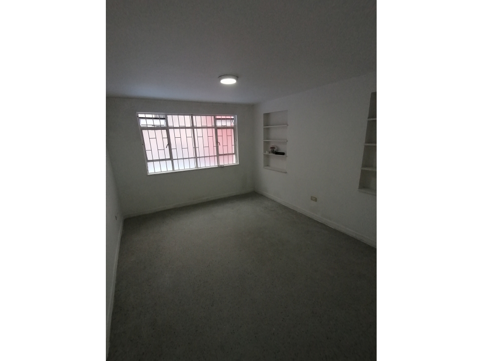 OFICINAS EN ARRIENDO UNILAGO, BOGOTA