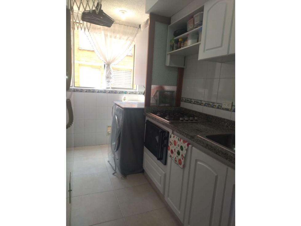 APARTAMENTO EN VENTA HAYUELOS, BOGOTA — foto 4