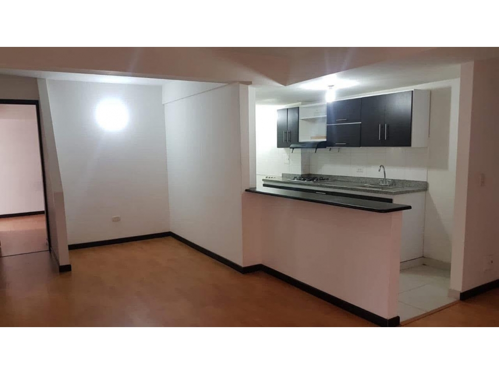 APARTAMENTO EN VENTA EL PIJAO, BOGOTA — foto 3