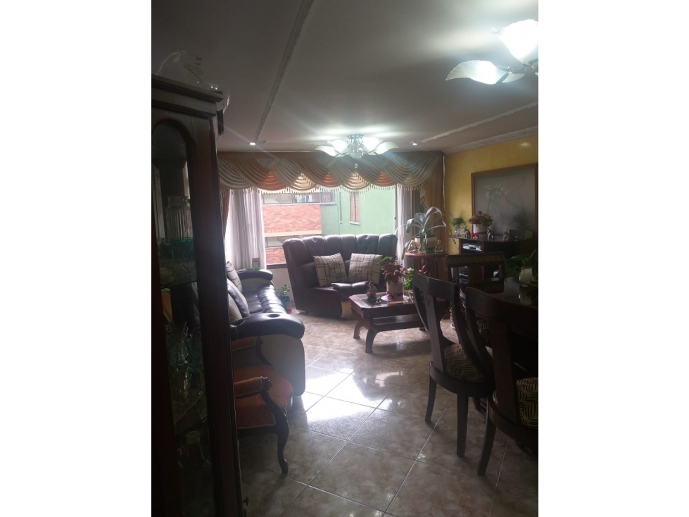 APARTAMENTO EN VENTA HAYUELOS, BOGOTA — foto 3