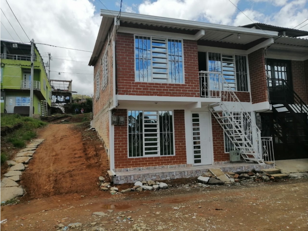 CASA Y LOTE EN VENTA EN PIENDAMO, CAUCA - 2