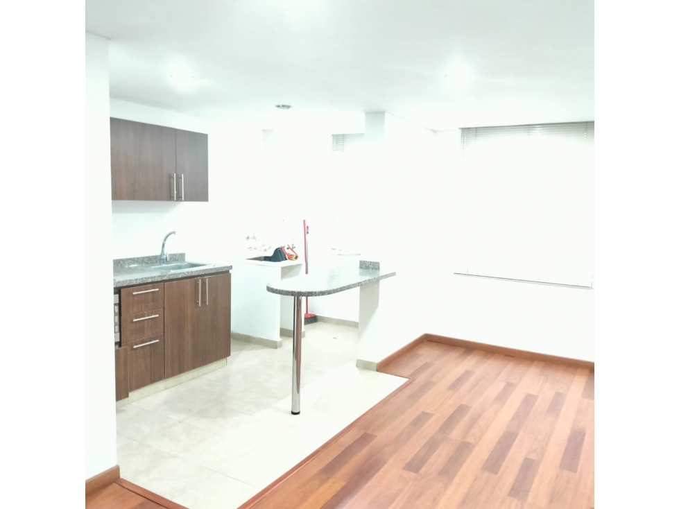 DUPLEX EN VENTA EN CHAPINERO, BOGOTA — foto 2