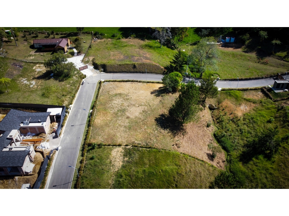 Hermoso Lote en La Ceja. Sector La Cristalina. — foto 4