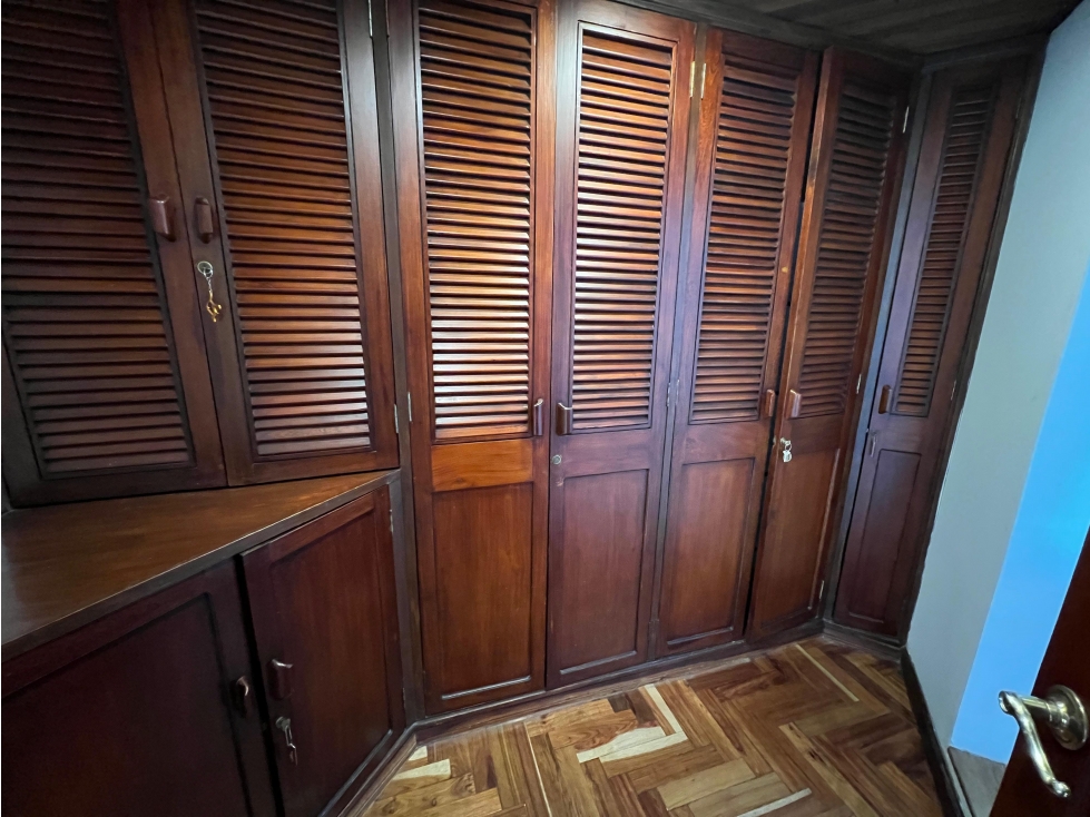 Casa en Arriendo de 350 m² en Exclusivo Sector - 4