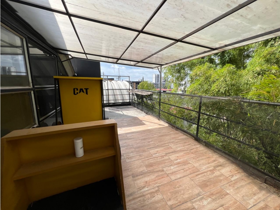 LOCAL COMERCIAL EN ARRIENDO | 69 M² | MALL AVENIDA CENTENARIO
