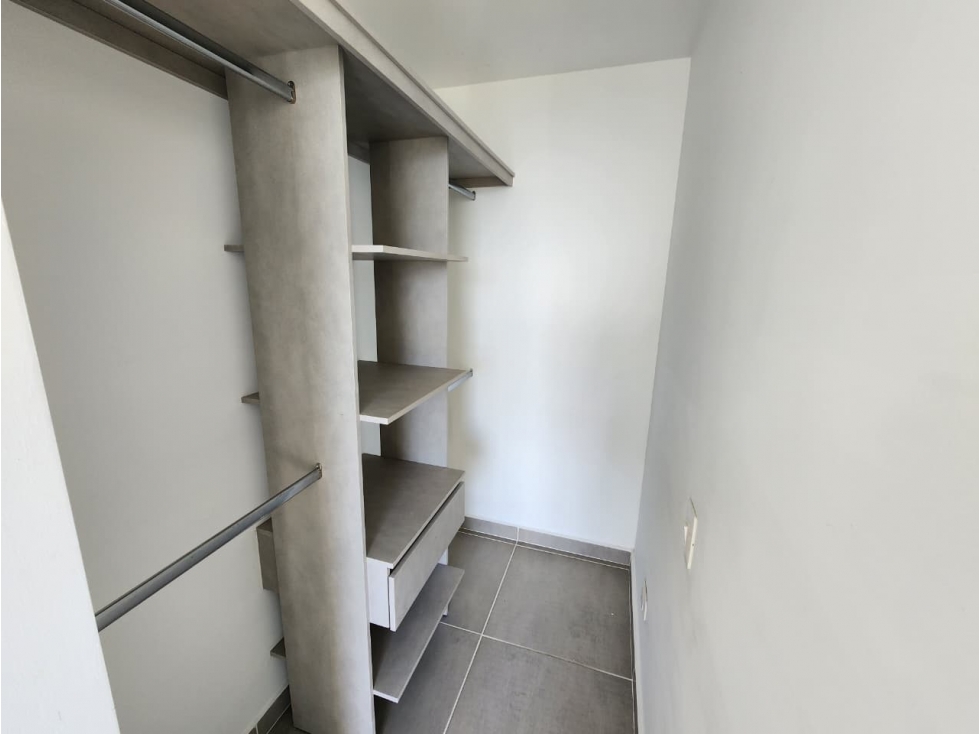 APARTAESTUDIO PARA ARRIENDO EN LA AVENIDA CENTENARIO — foto 6