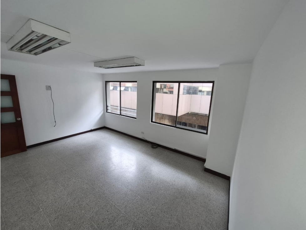 OFICINA en arriendo — foto 6