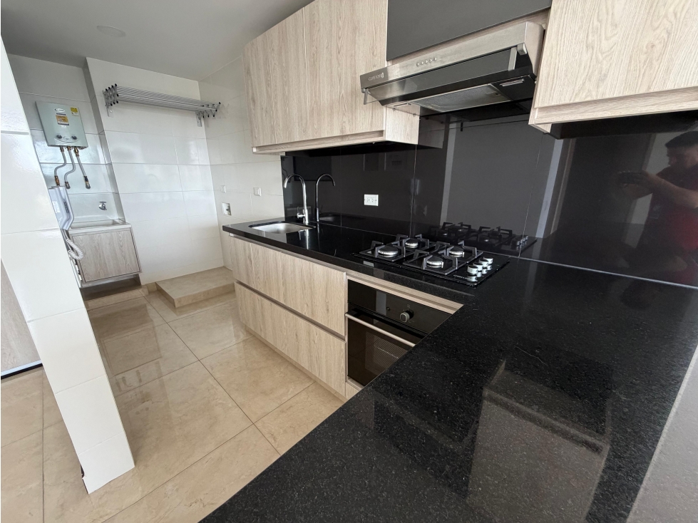 APARTAMENTO PARA LA VENTA EN LA AVENIDA CENTENARIO — foto 6