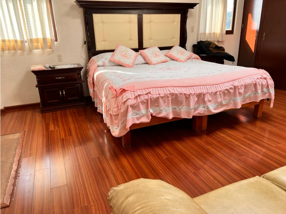 CASA EN RENTA EN LOS SAUCOS P — foto 2