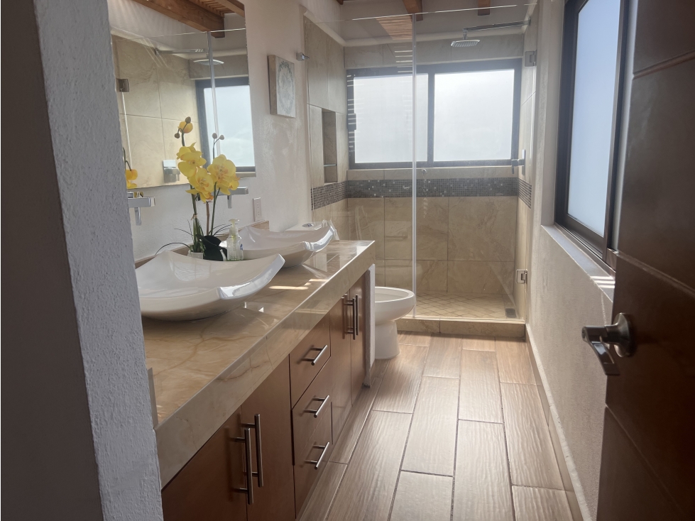 Casa en renta y venta en Avandaro — foto 4