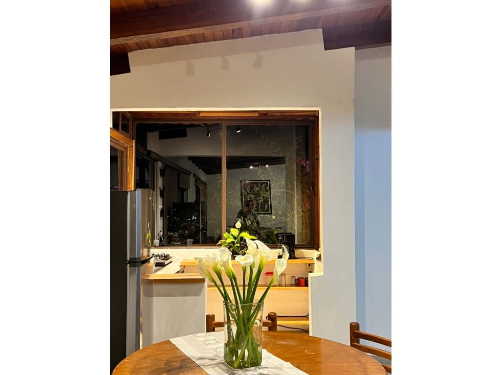 APARTAMENTO PLANTA ALTA EN RENTA, VALLE DE BRAVO A - 2