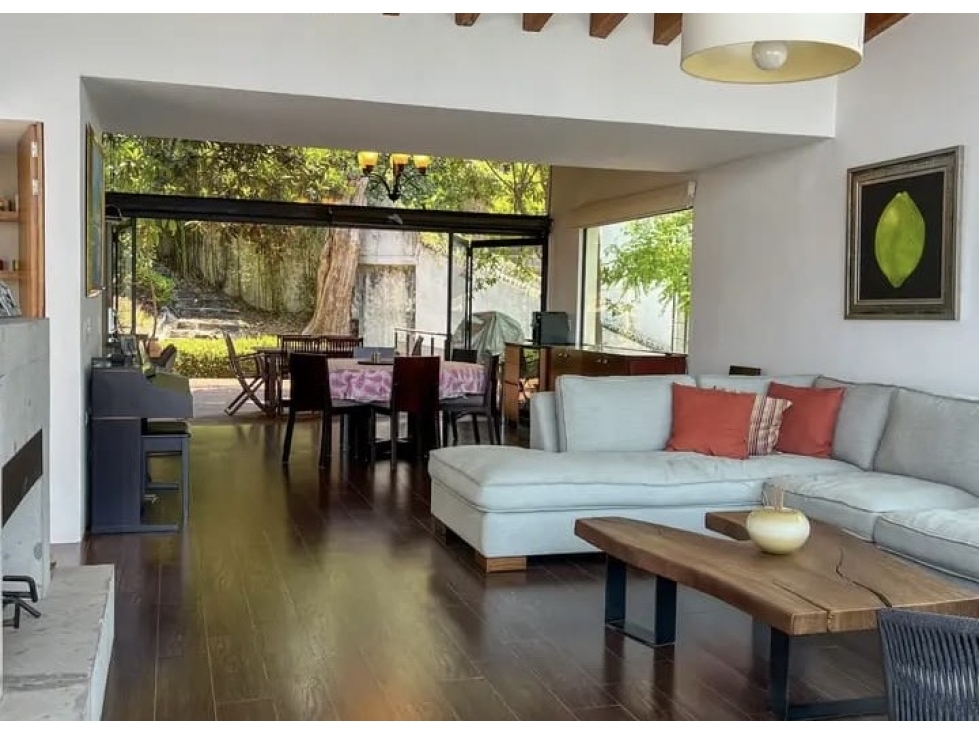 CASA EN VENTA EN VALLE DE BRAVO - 2