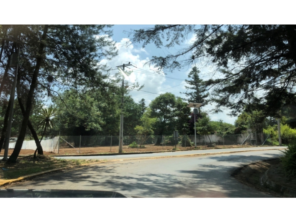 Terreno en renta uso comercial en Avandaro - 4