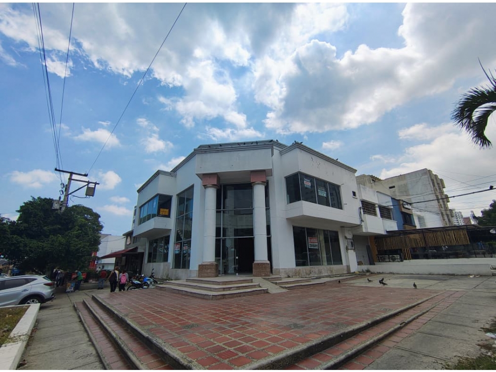 ARRIENDO LOCAL ALTO PRADO - BARRANQUILLA - 1