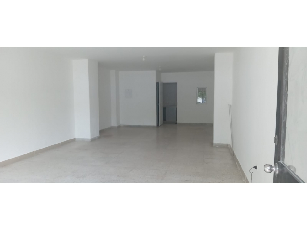 ARRIENDO LOCAL LOS ALPES - BARRANQUILLA — foto 4