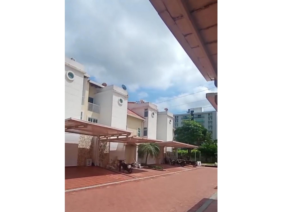 VENDO CASA ALTOS DE RIOMAR - BARRANQUILLA — foto 4