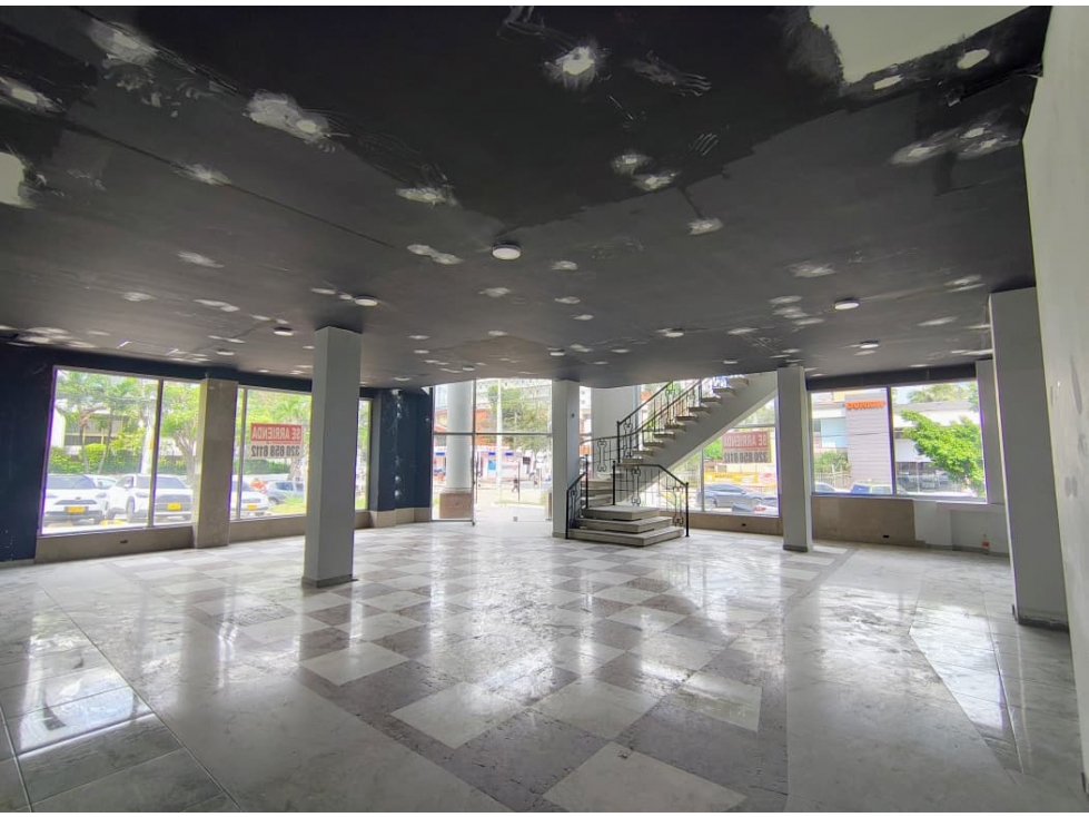 ARRIENDO LOCAL ALTO PRADO - BARRANQUILLA - 3