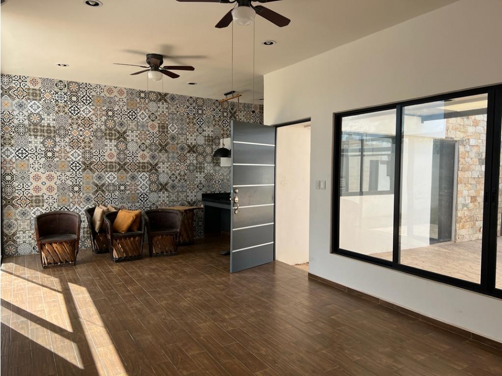 Venta Casa de un piso en Chichi Suarez, Merida. — foto 3