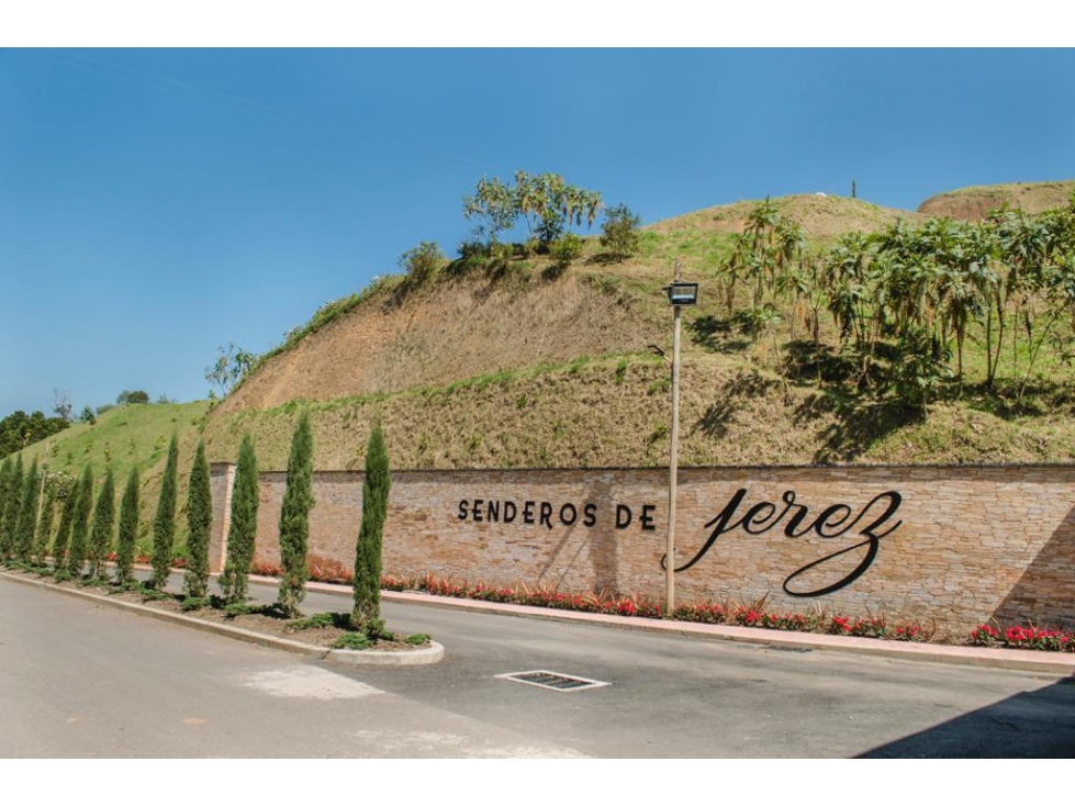 Lote en venta en El Retiro 1.652 m² con 1.000 m² ya explanados