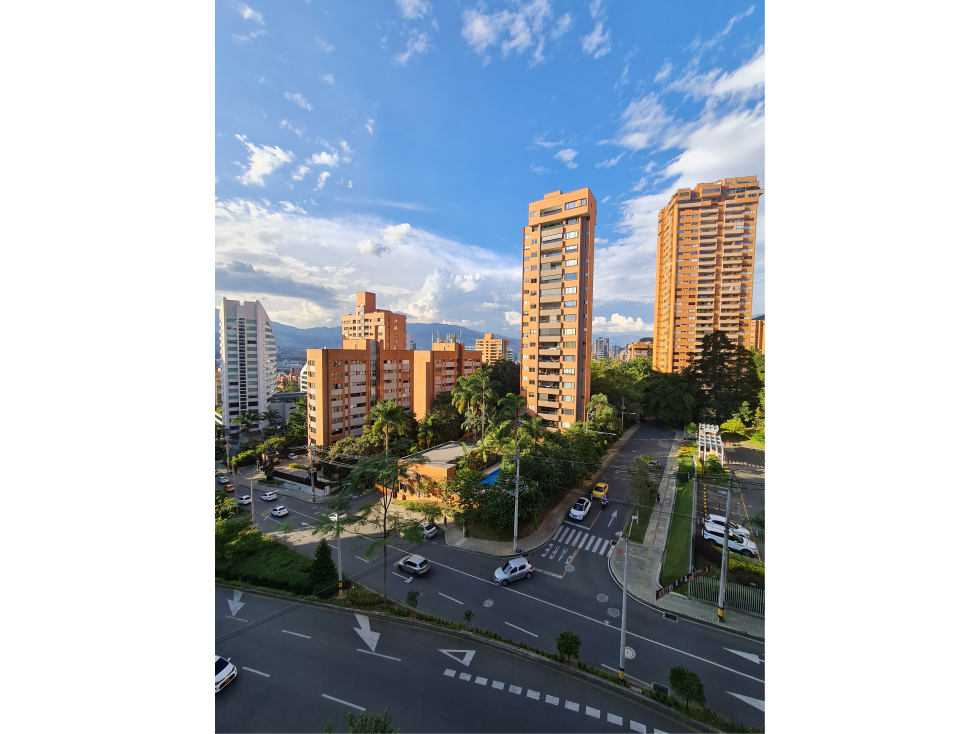Exclusividad, amplitud y ubicación en Loma de los Parra — foto 2