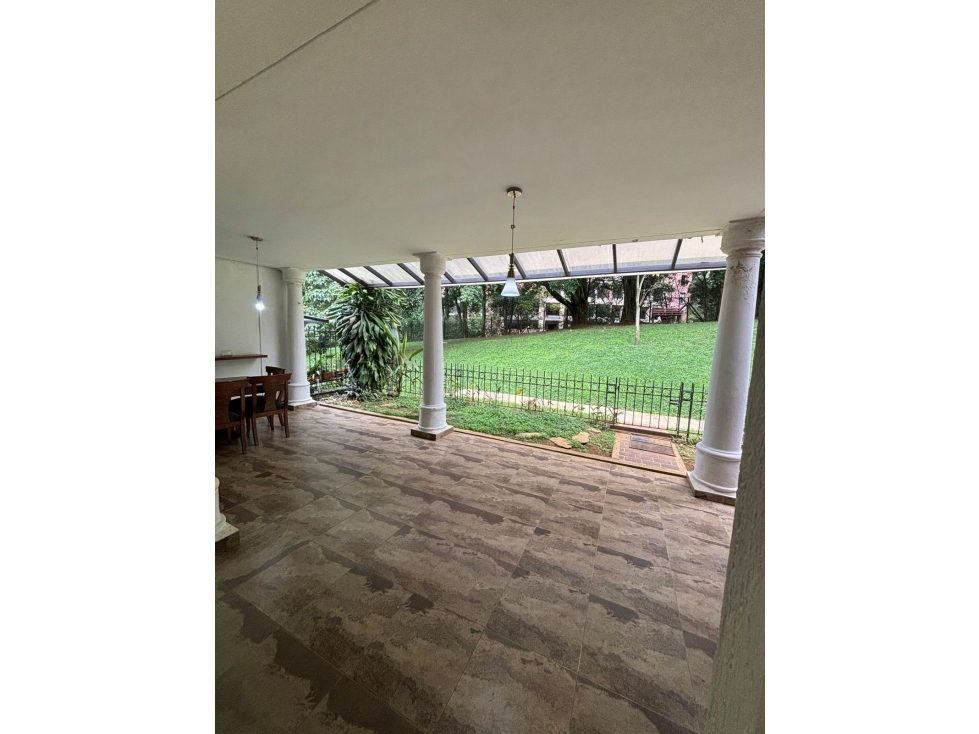 Casa amplia en Medellín 350 m² de confort y ubicación privilegiada — foto 4