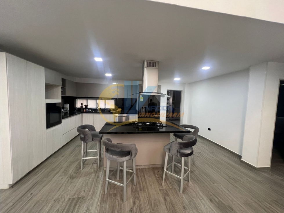 SE ARRIENDA CASA EN LA MESA DE LOS SANTOS - 3
