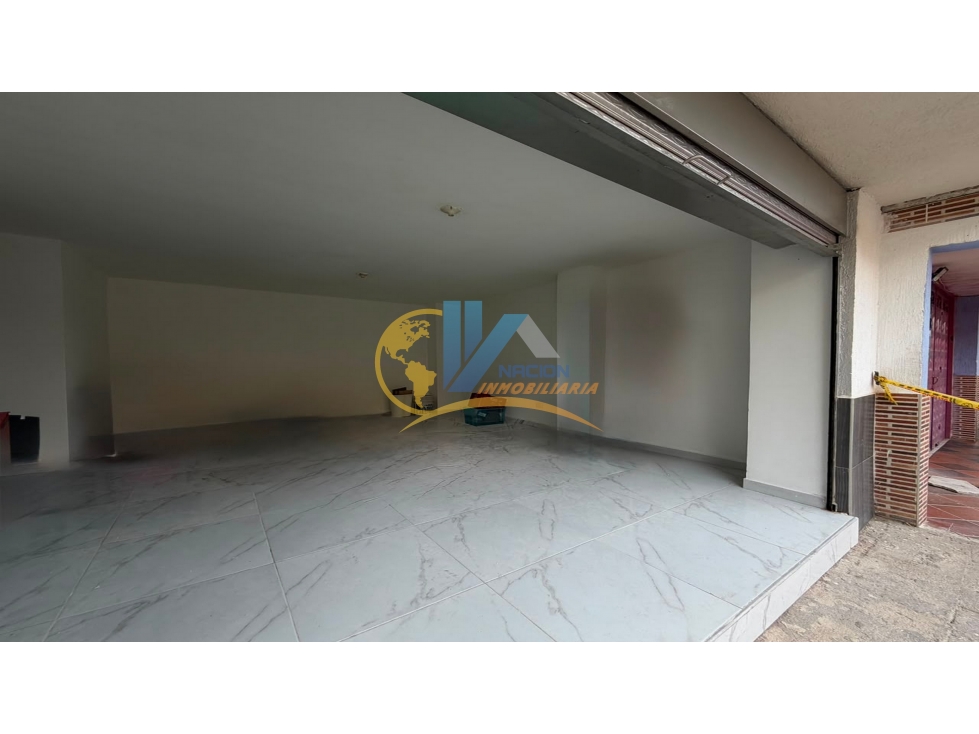 SE ARRIENDA LOCAL COMERCIAL EN MOLINOS DEL VIENTO - 1